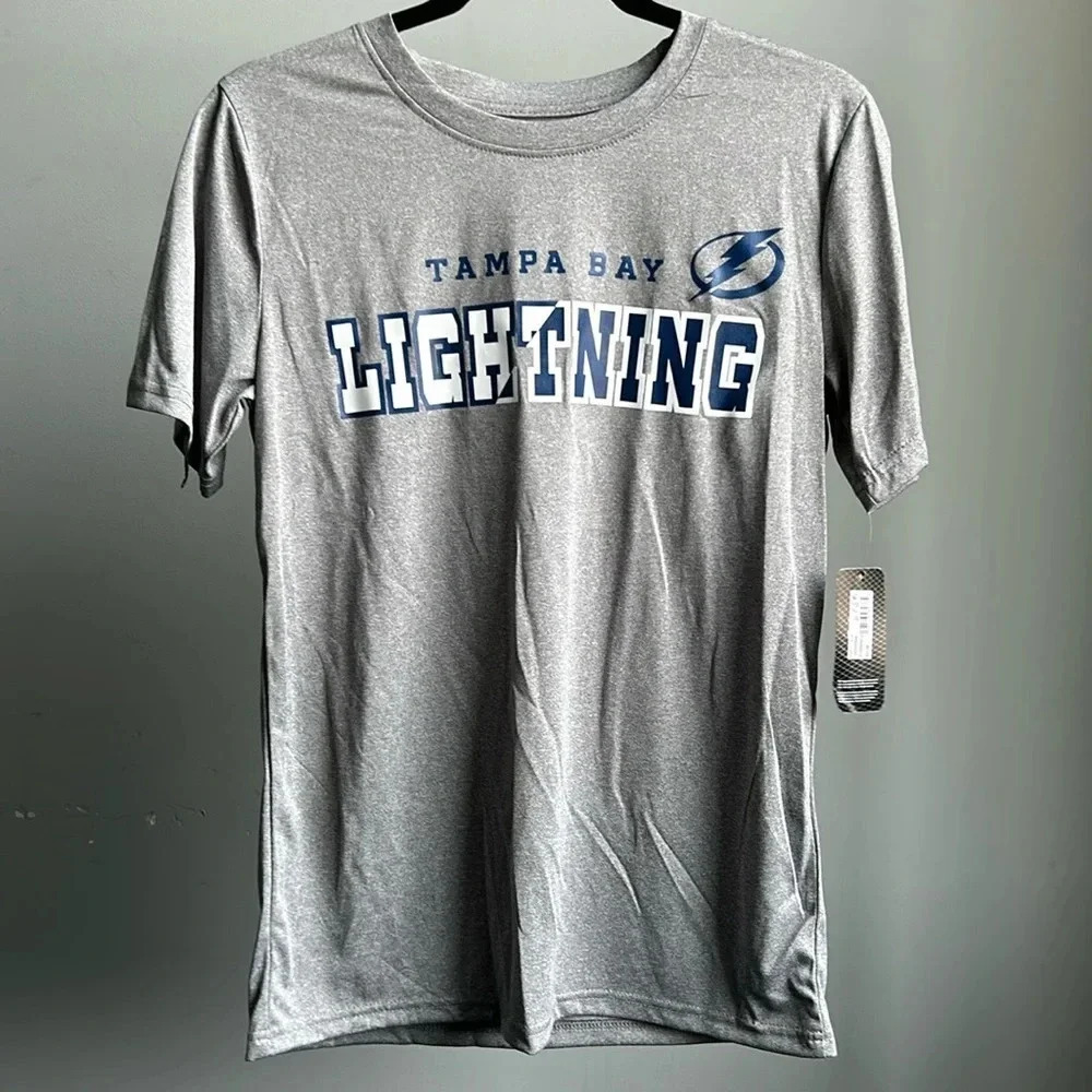 NWT Boys Tampa Bay Lightning T-shirt XL | Boys XL Shirt | Tampa Bay Lightning